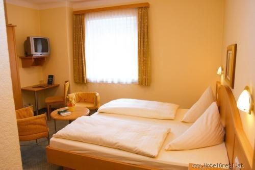 Hotel Gretl Krumpendorf Esterno foto